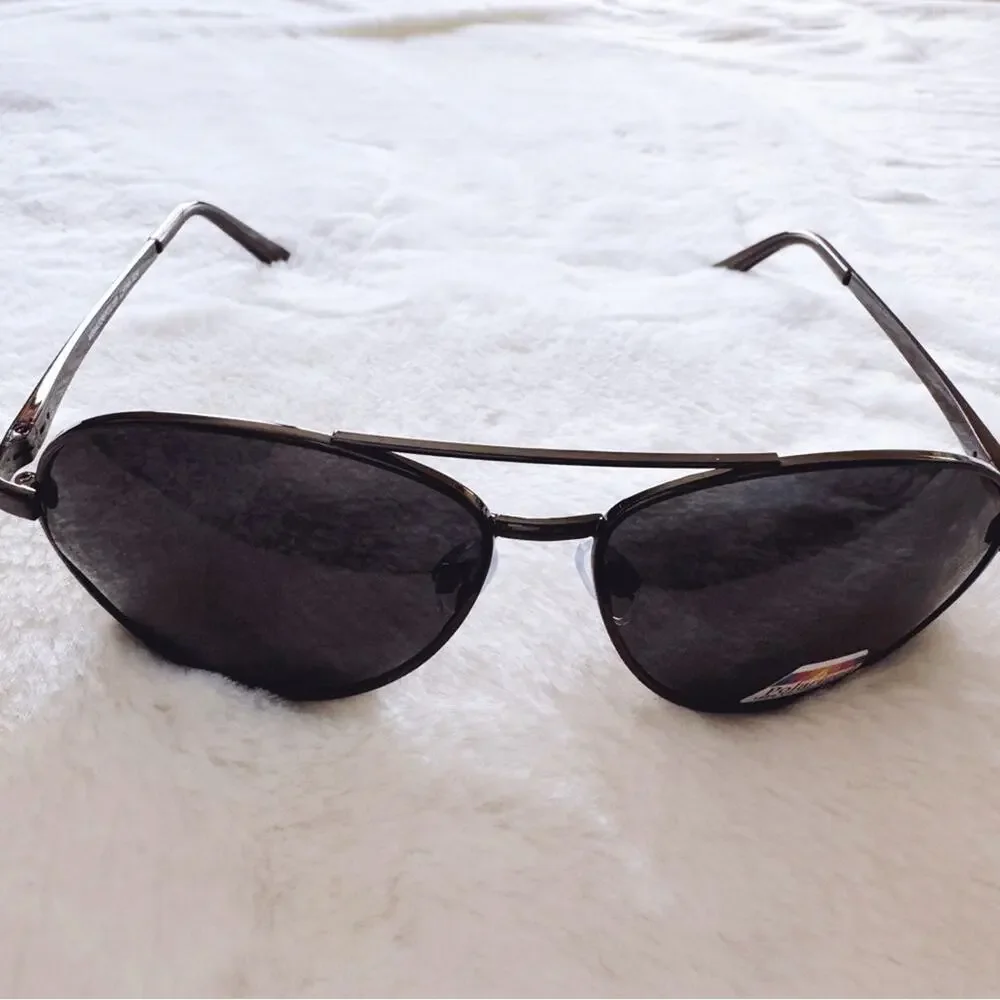Ian Black Aviator Stylish Polarized Sunglasses